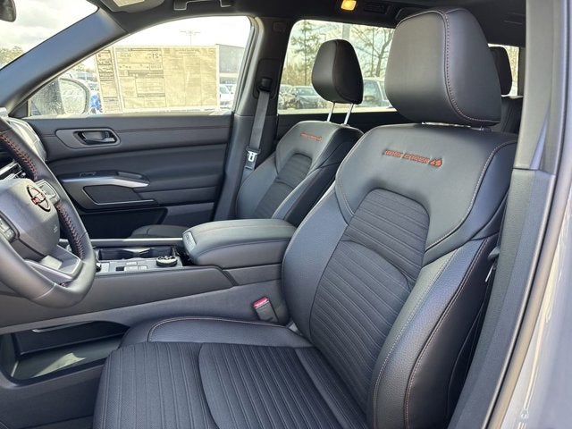 2026 Nissan Pathfinder Rock Creek®