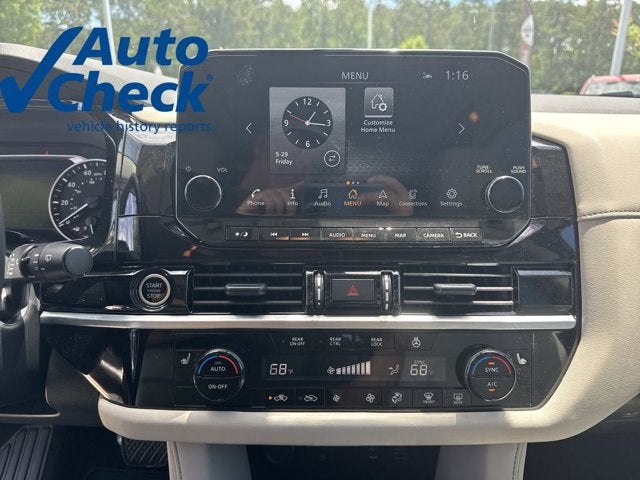 2024 Nissan Pathfinder SL