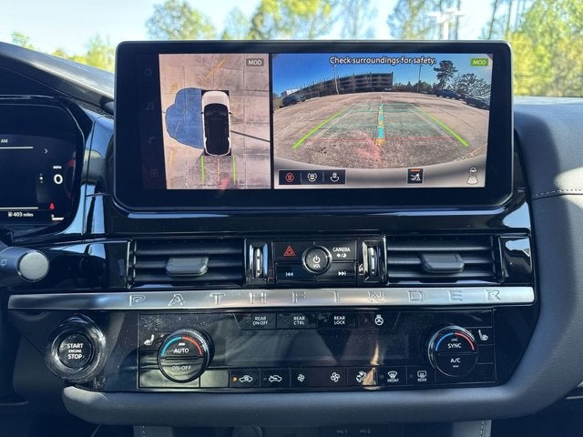 2026 Nissan Pathfinder SL