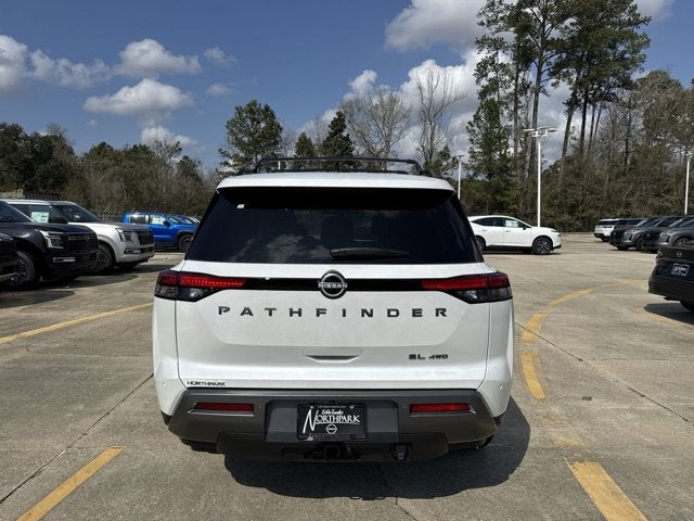 2026 Nissan Pathfinder SL
