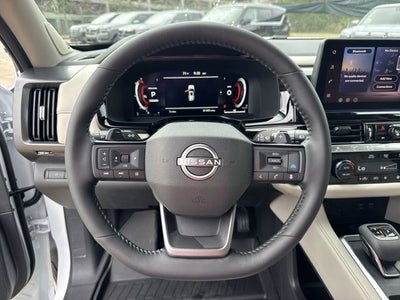 2026 Nissan Pathfinder SL
