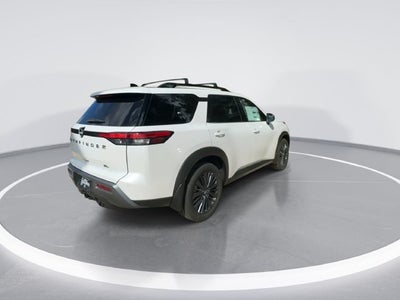 2026 Nissan Pathfinder SL