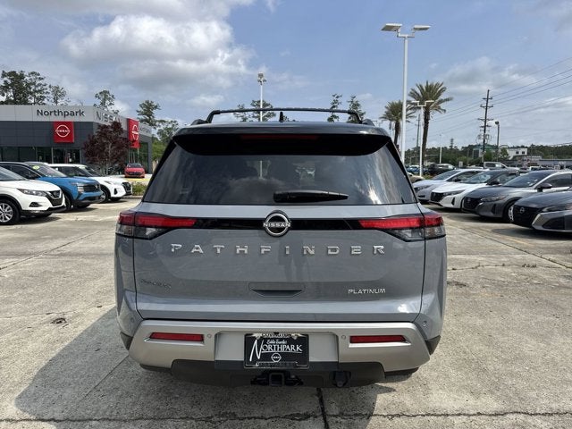 2024 Nissan Pathfinder Platinum