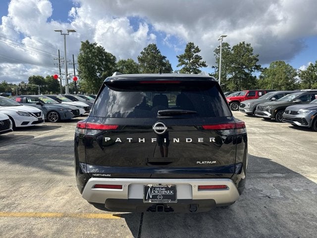 2025 Nissan Pathfinder Platinum