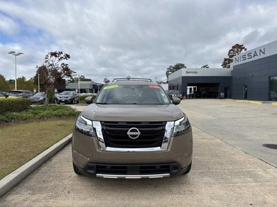 2024 Nissan Pathfinder Platinum