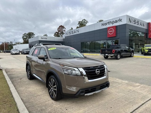 2024 Nissan Pathfinder Platinum