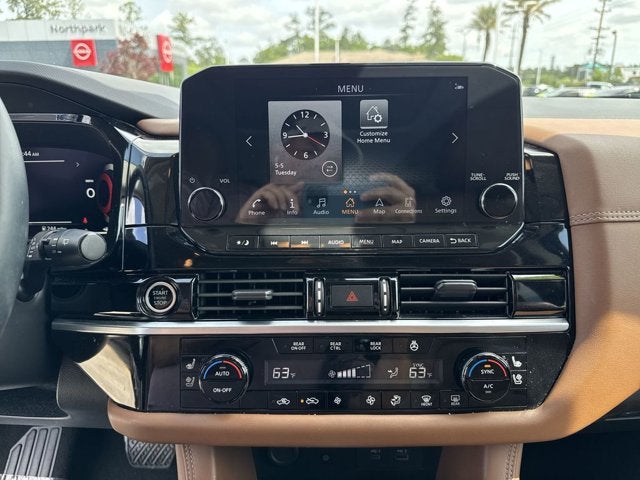 2023 Nissan Pathfinder Platinum