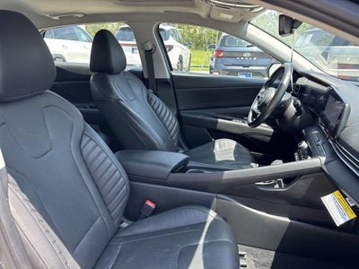 2023 Hyundai Elantra Limited