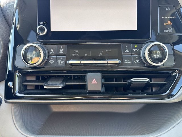 2023 Toyota Highlander L