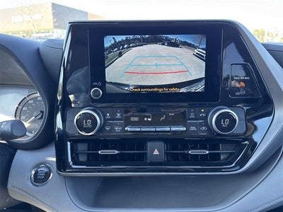 2023 Toyota Highlander LE