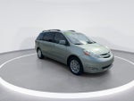 2010 Toyota Sienna XLE