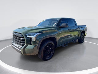 2023 Toyota Tundra 4WD SR5