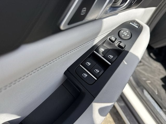 2025 BMW X5 sDrive40i
