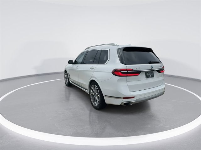 2025 BMW X7 xDrive40i