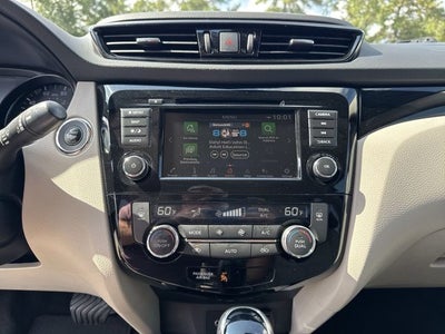 2022 Nissan Rogue Sport SL