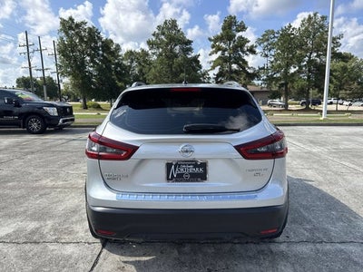 2022 Nissan Rogue Sport SL