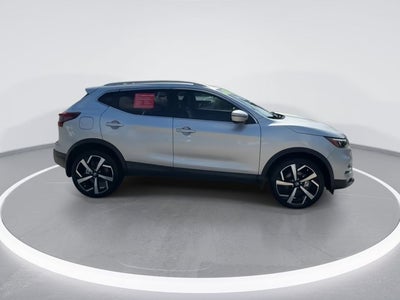 2022 Nissan Rogue Sport SL