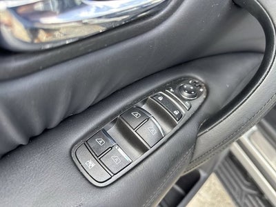 2022 Nissan Armada SL