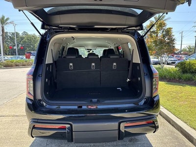 2025 Nissan Armada SV