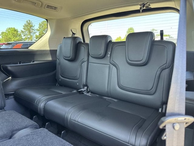 2025 Nissan Armada SV