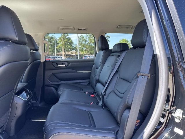 2025 Nissan Armada SV