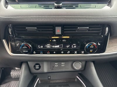 2025 Nissan Rogue Platinum