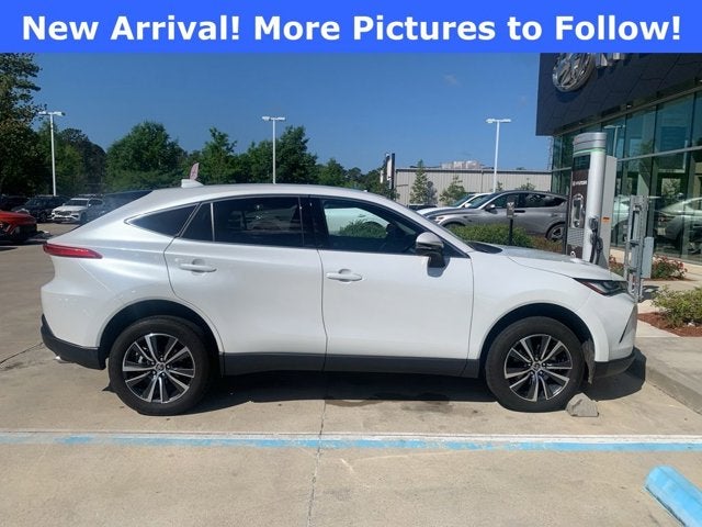 2024 Toyota Venza LE