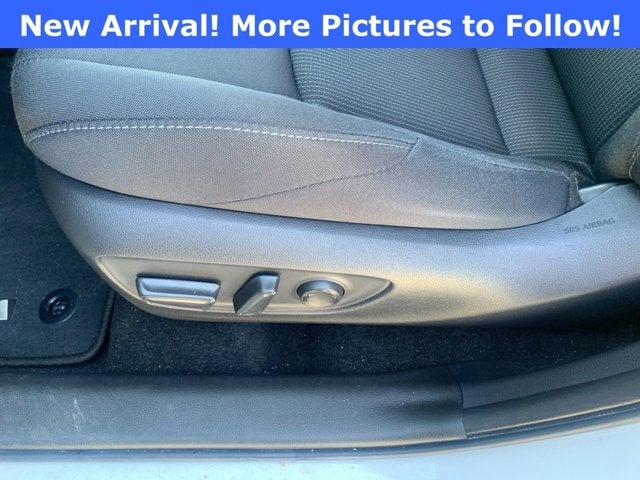 2024 Toyota Venza LE