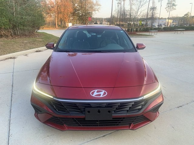 2024 Hyundai Elantra SE