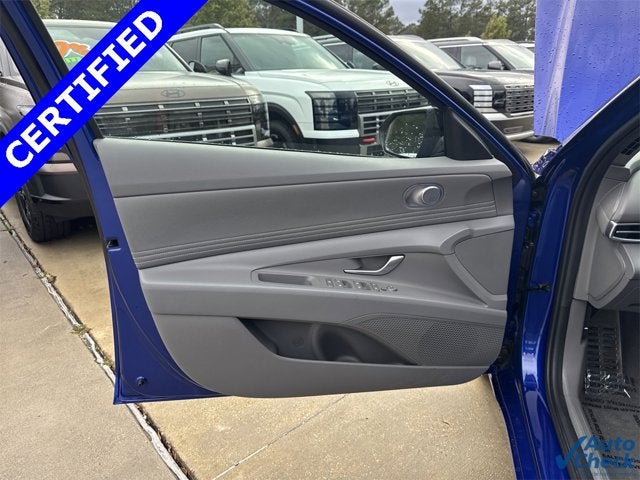 2025 Hyundai Elantra SEL Sport