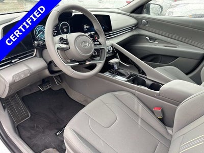 2025 Hyundai Elantra Hybrid SEL Sport