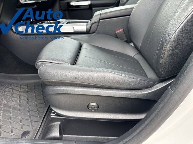 2025 Mercedes-Benz GLB 250