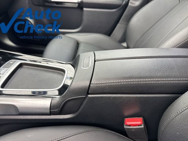 2025 Mercedes-Benz GLB 250