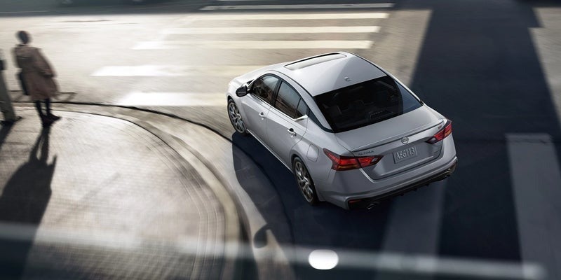 gray nissan altima 2024